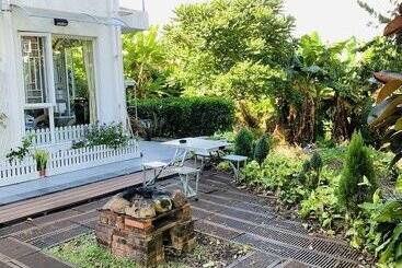 هتل City Oasis Guesthouse