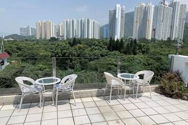 هتل City Oasis Guesthouse