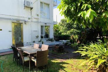 هتل City Oasis Guesthouse