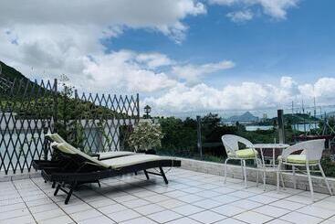 هتل City Oasis Guesthouse