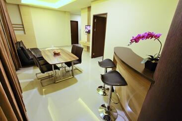 هتل Grand Parama