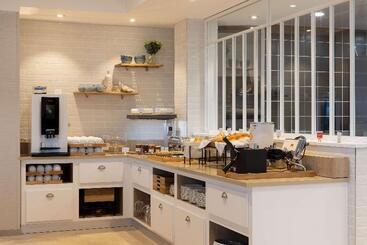 هتل Hilton Garden Inn Le Havre France