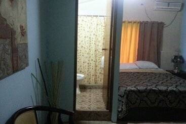 هتل Hostal My Home In Panama Hostel