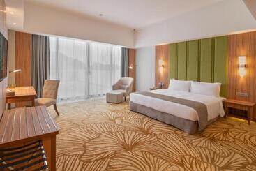 Zenith Hotel Cameron