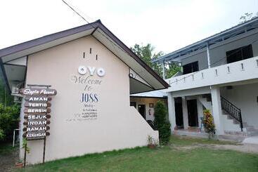 هاستل Homestay Joss By Oyo Rooms