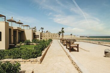 בית מלון כפרי Bavaro Beach Dakhla