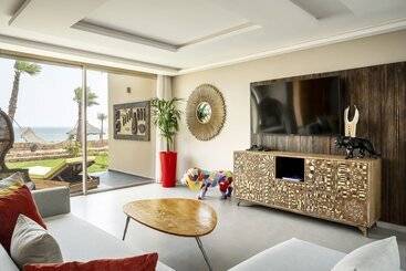 בית מלון כפרי Bavaro Beach Dakhla