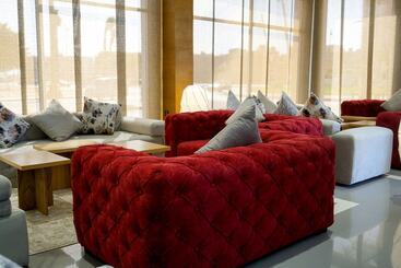 هتل Hôtel Saharatel