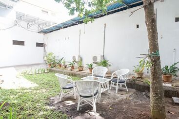 هتل Pas Residence