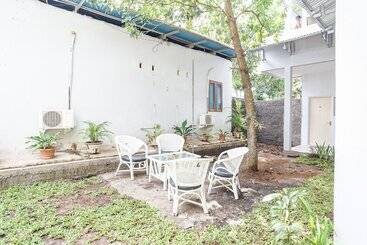 هتل Pas Residence