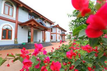 هتل Resort Huu Bang