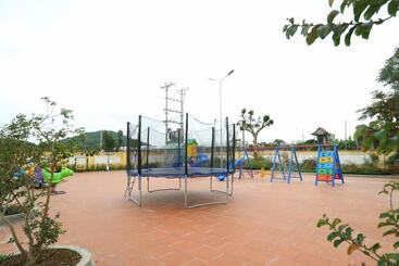 هتل Resort Huu Bang
