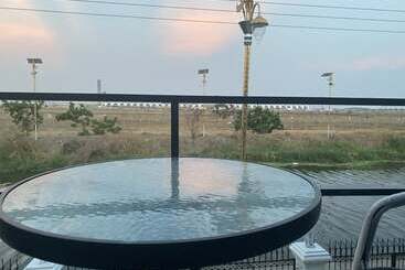 هتل Skyline Resort