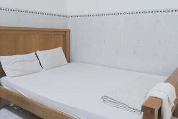 پانسیون Truc Lam By Oyo Rooms