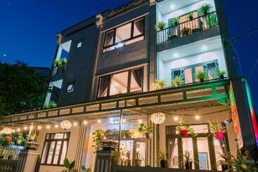 تختخواب و صبحانه Vinh Khang Homestay