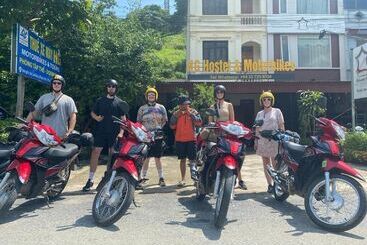 Hg Hostel And Motobikes