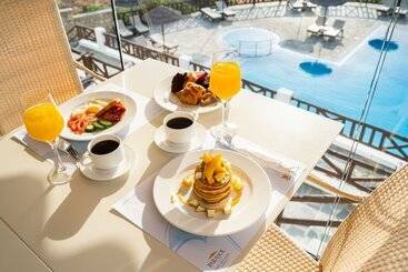 هتل Aegean Village Beachfront Resort