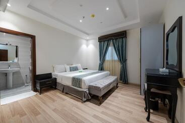 هتل Holiday Plus Al Nuzha