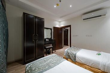 هتل Holiday Plus Al Nuzha