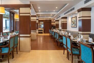 هتل Madhuban Sarovar Portico Mussoorie