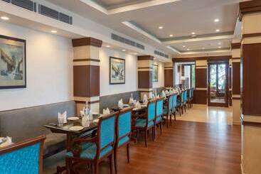 هتل Madhuban Sarovar Portico Mussoorie