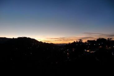 هتل Madhuban Sarovar Portico Mussoorie