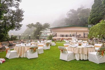هتل Madhuban Sarovar Portico Mussoorie