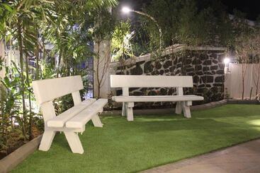 هتل Meritas Adore Resort Lonavala