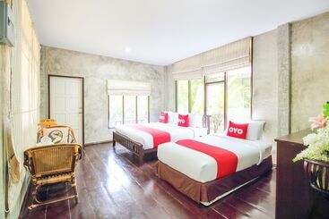 هتل Oyo 606 Baan Suansabai Pleanpanmai Resort Amphawa