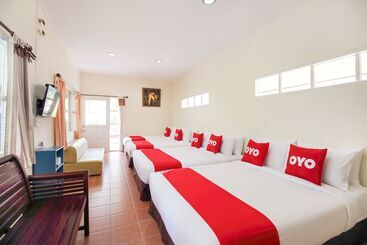 هتل Oyo 606 Baan Suansabai Pleanpanmai Resort Amphawa
