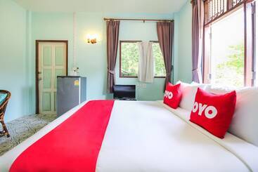 هتل Oyo 606 Baan Suansabai Pleanpanmai Resort Amphawa