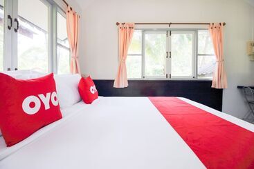 هتل Oyo 606 Baan Suansabai Pleanpanmai Resort Amphawa