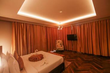 ホテル Polo Towers Agartala