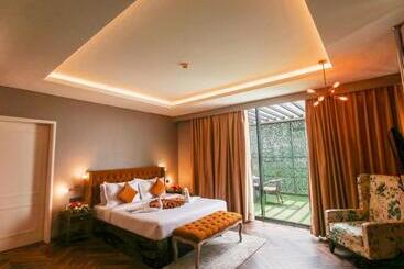 ホテル Polo Towers Agartala