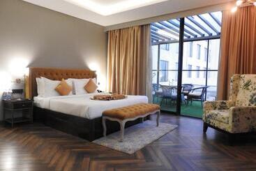 ホテル Polo Towers Agartala