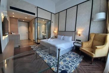 ホテル Polo Towers Agartala