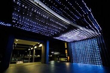 هتل Serene Phla Resort And Restaurant