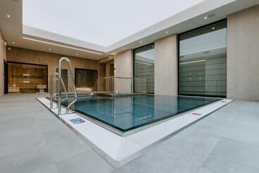 هتل Vislow Resort