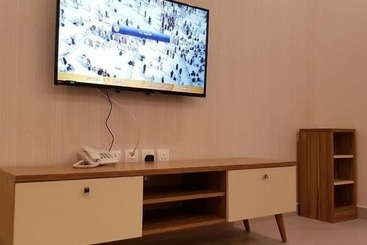 Spar Furnished