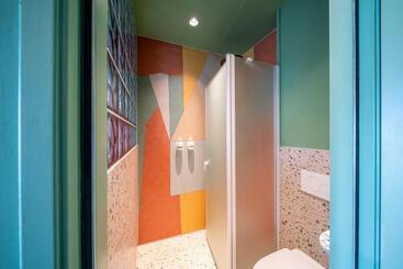 هاستل Tourist Inn One Amsterdam