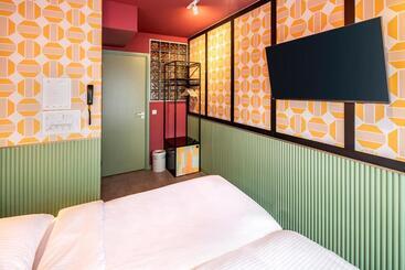 هاستل Tourist Inn One Amsterdam