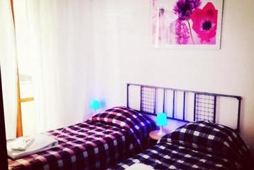 تختخواب و صبحانه Guesthouse Amici Miei