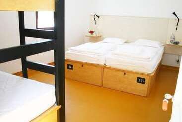 فندق Amazigh Hostel & Suites