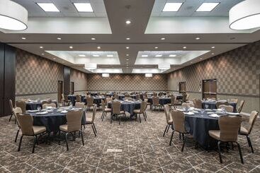 هتل Best Western Premier Bryan College Station