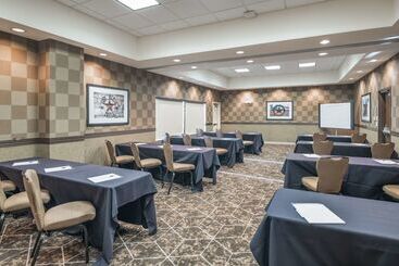هتل Best Western Premier Bryan College Station