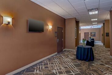 هتل Best Western Premier Bryan College Station