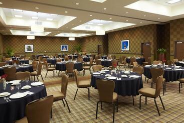 هتل Best Western Premier Bryan College Station