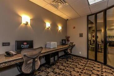 هتل Best Western Premier Bryan College Station