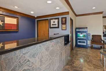 Отель Best Western Regency Inn & Suites