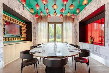 هتل Crowne Plaza Amsterdam   South, An Ihg